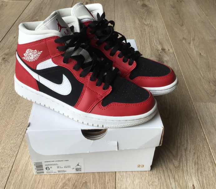 Sneakers Nike Air Jordan 1 - Bon état